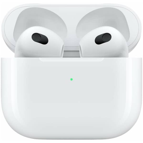 Apple AirPods, 3.gen trådløse øretelefoner i åbent opladningsetui med et grønt statuslys synligt foran.